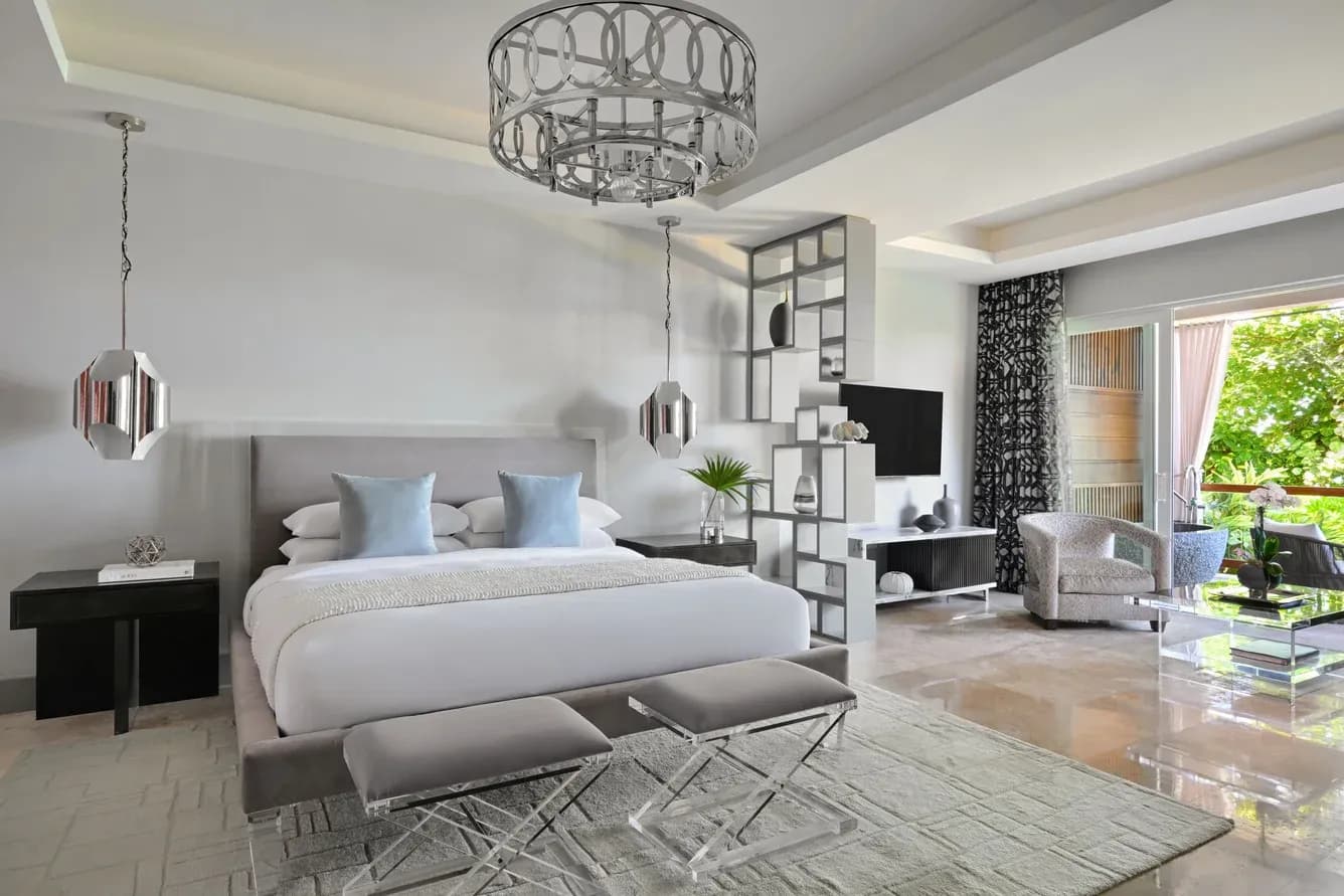 Schlafzimmer mit Sitzbereich